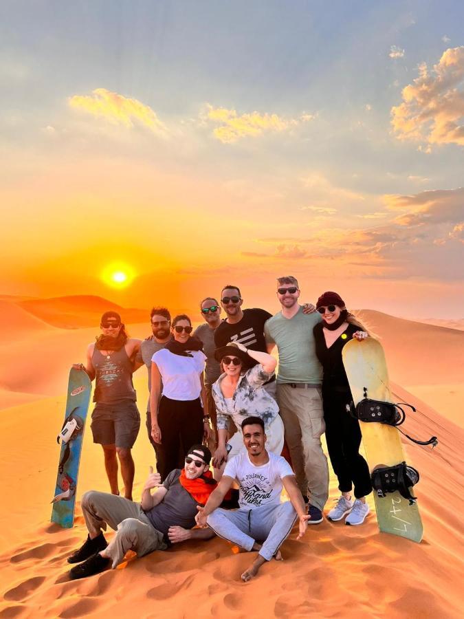 Les Roches Desert Camp Merzouga Exteriör bild