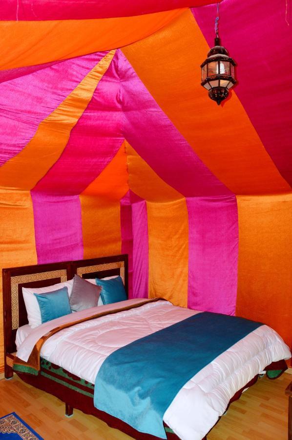 Les Roches Desert Camp Merzouga Exteriör bild